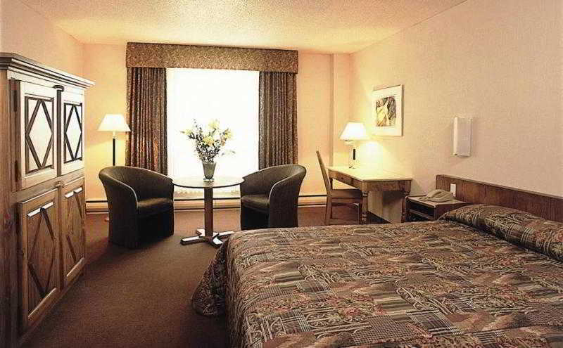 Hotels Gouverneur 里穆斯基 外观 照片