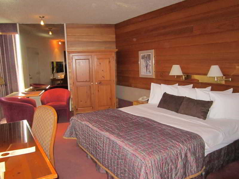 Hotels Gouverneur 里穆斯基 外观 照片