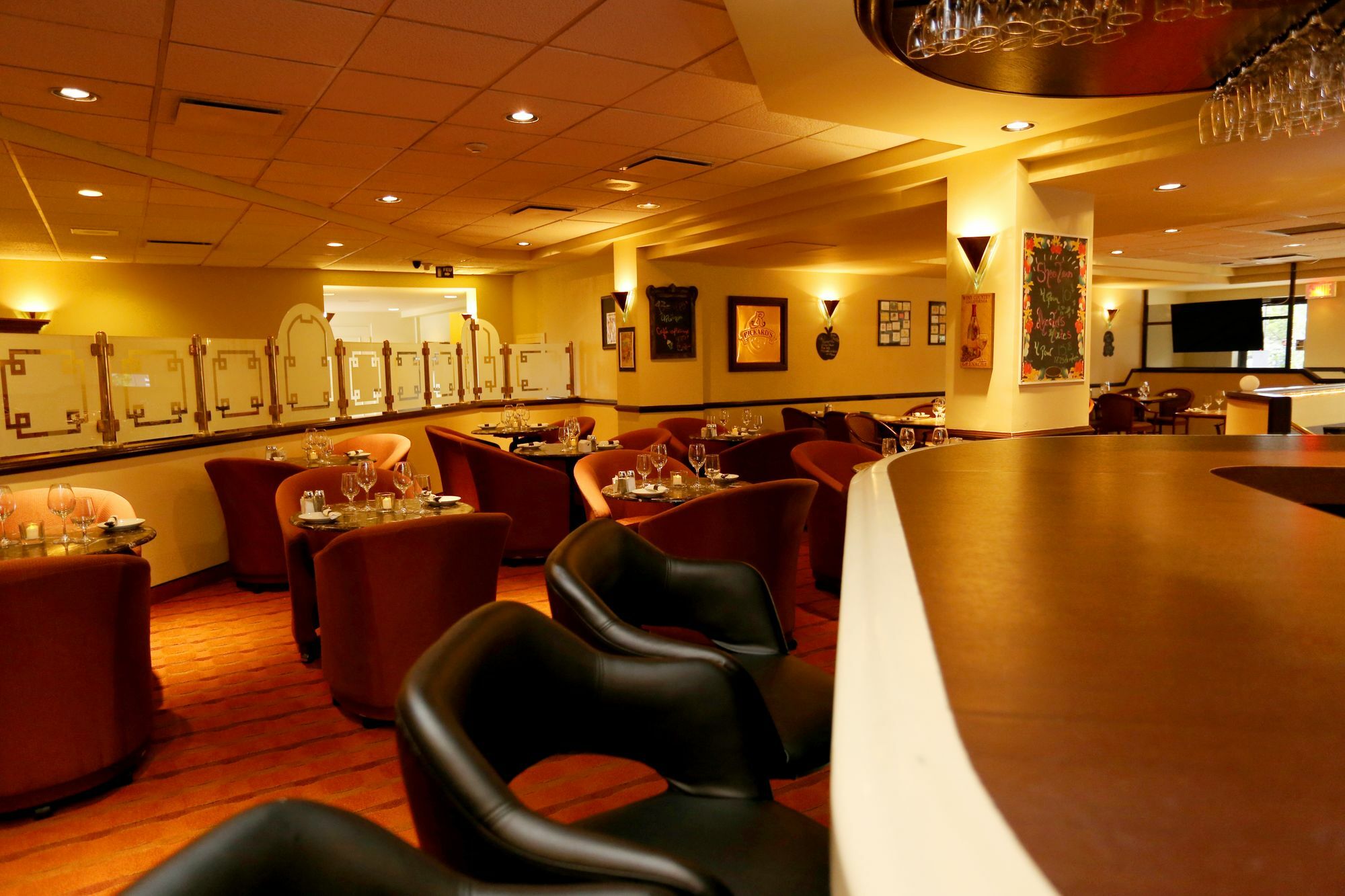 Hotels Gouverneur 里穆斯基 外观 照片